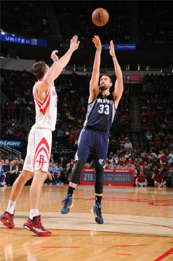 狼队阵容完 狼队阵容完