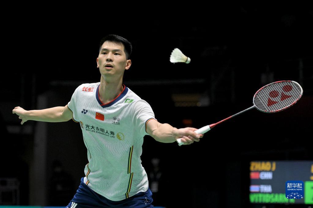 联盟中屹立 联盟中屹立